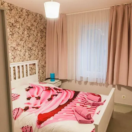 Appartement In Centre *
